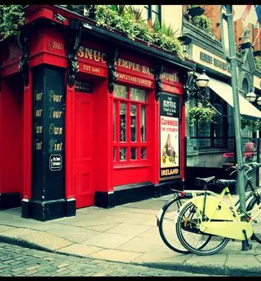 Dublin avec bébé, sous le crachin irlandais...