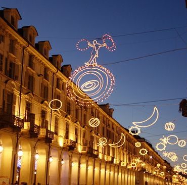 Turin magique avec des enfants: rencontre de la Momie et de Superman!