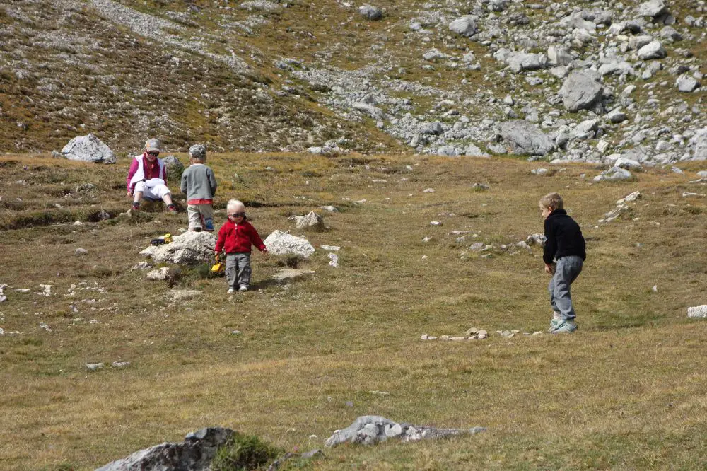Randonnée Hautes Alpes Avec des enfants lac du Soulier 16 Comment voyager près de chez soi en famille | Blog VOYAGES ET ENFANTS