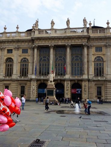 Visites à Turin: Mauto, palais royal, parc Valentino