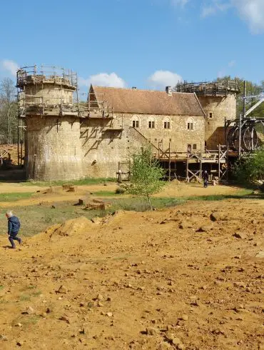 Visite d'un château en construction: Guédelon