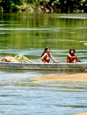 Fleuve Amazonie pirogue Guyane