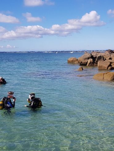 Vacances en famille dans le Morbihan : initiation à la plongée - OneTwoTrips.com