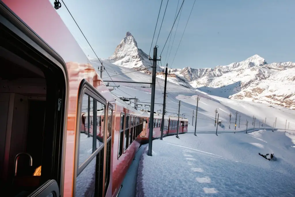 Vacances au ski : 30 stations accessibles en train depuis Paris 