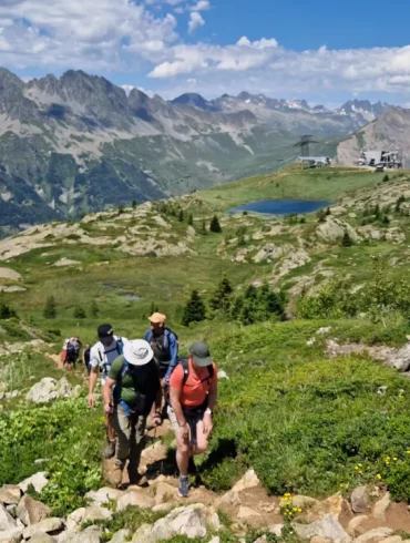 Boucle des lacs inférieurs en famille Alpes d'Huez Oz en Oisan