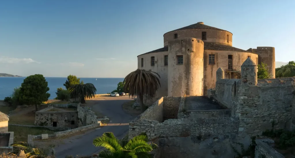 1 semaine à Saint Florent en famille