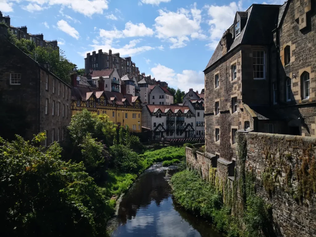 Aller en Ecosse en train et visite en camping-car