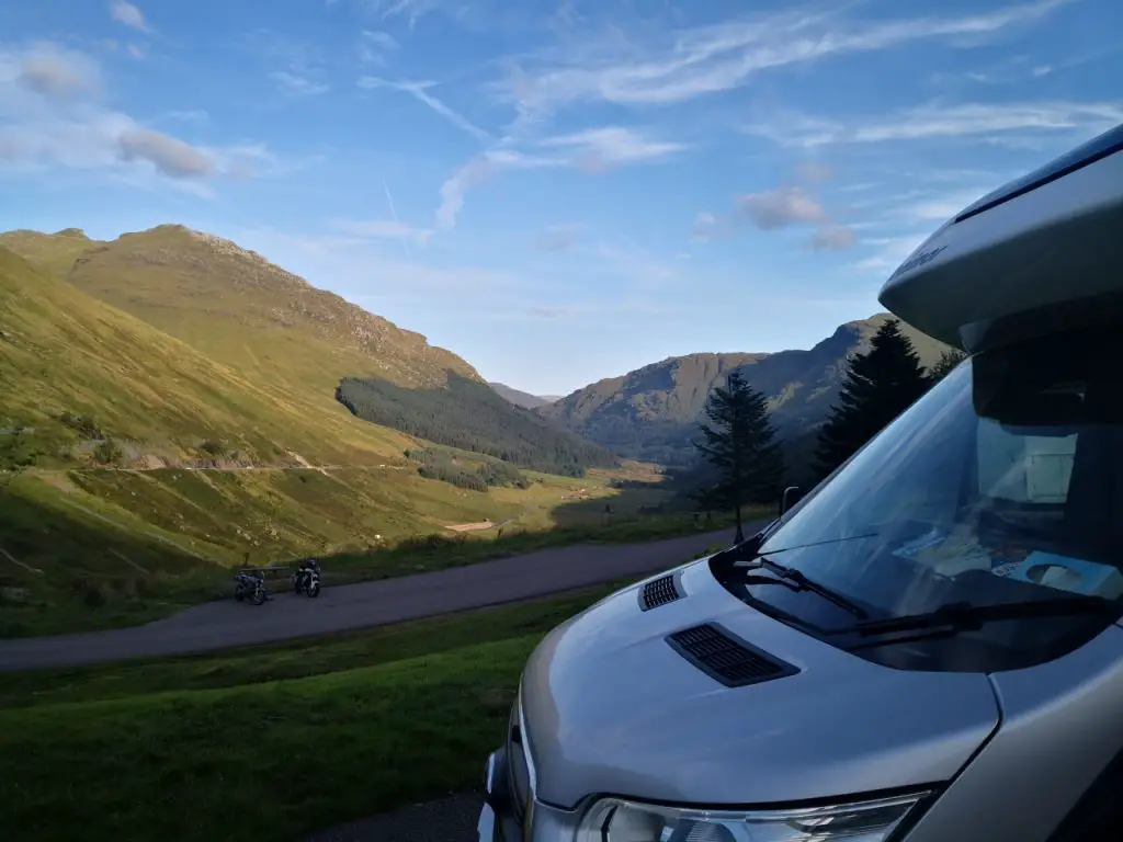 Aller en Ecosse en train et visite en camping-car